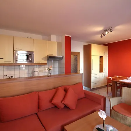 Residenz Passat 3 *
